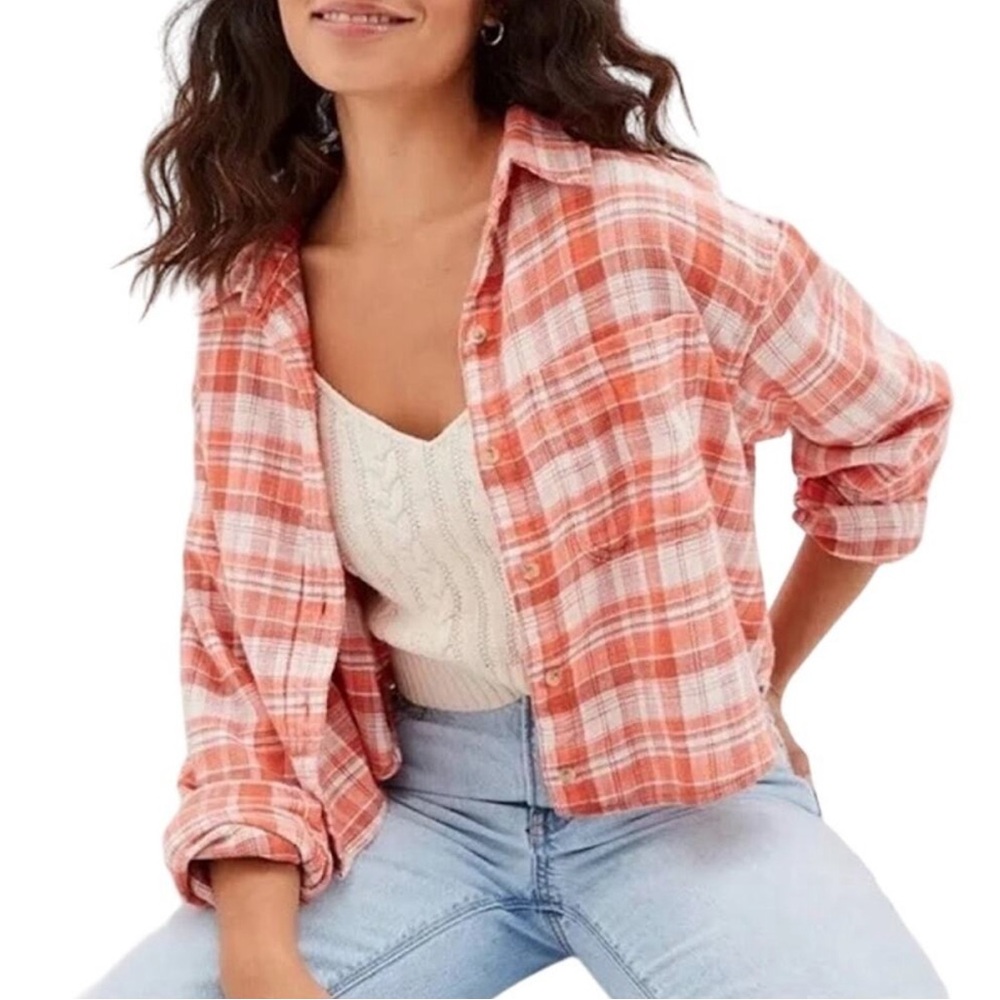 NWT American Eagle Cropped Plaid Flannel Button Down Shirt - Picture 1 of 12